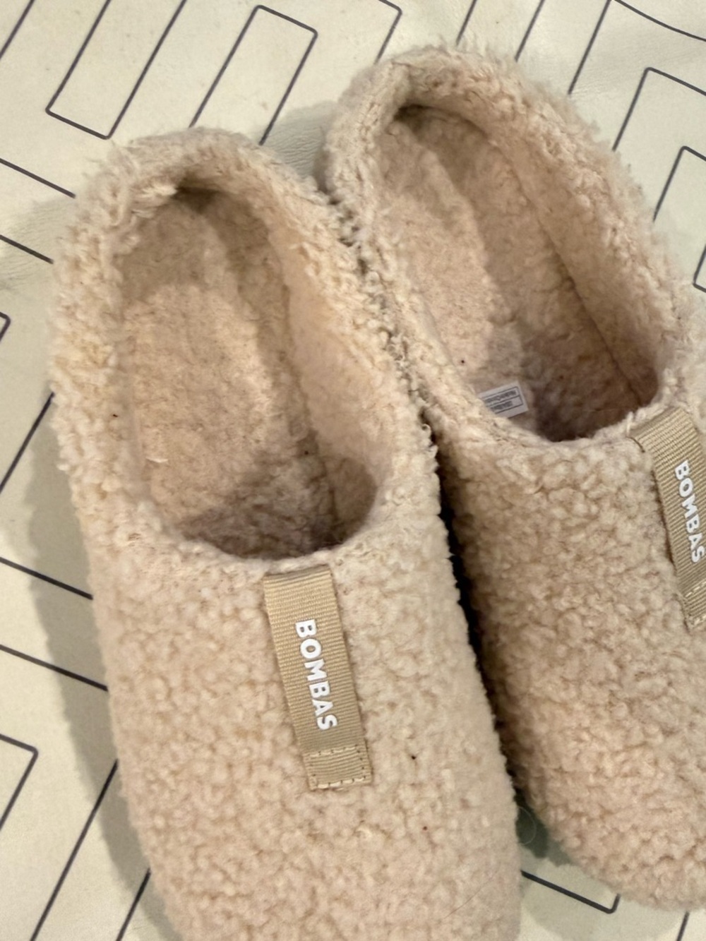 Bombas Sunday Slippers - Picture 4 of 12